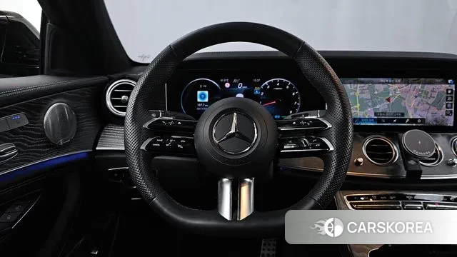 Mercedes-Benz E-Class W213 2023 Белый из Кореи, фото 4