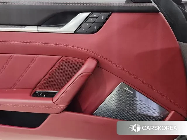 Porsche 911(992) id 2884903 из Кореи 4