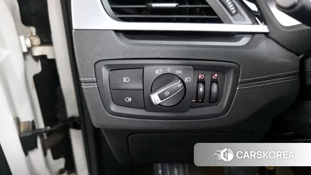 BMW X1 (F48) 2022 Белый из Кореи, фото 4