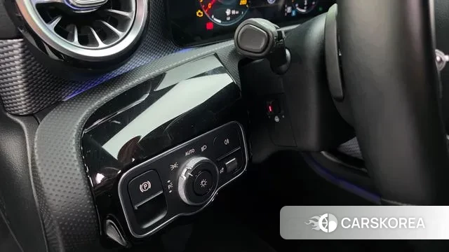 Mercedes-Benz A-Class W177 2021 Черный из Кореи, фото 4