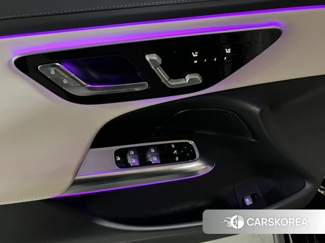 Mercedes-Benz E-Class W214 2025 Черный из Кореи, фото 4