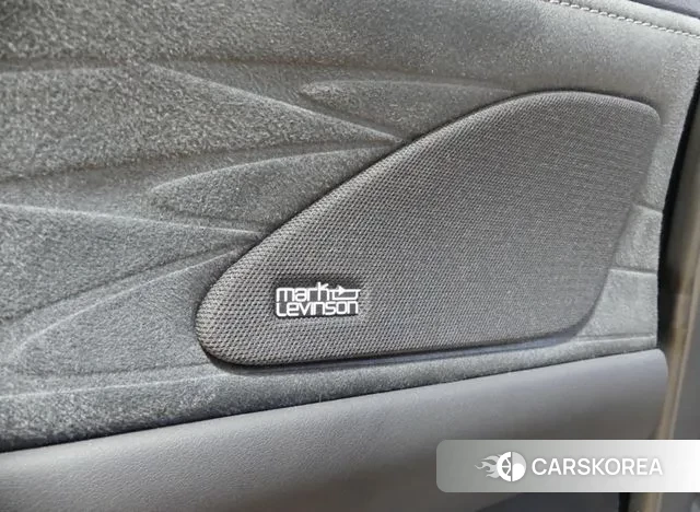 Lexus RX500h 5th generation 2023 Черный из Кореи, фото 4