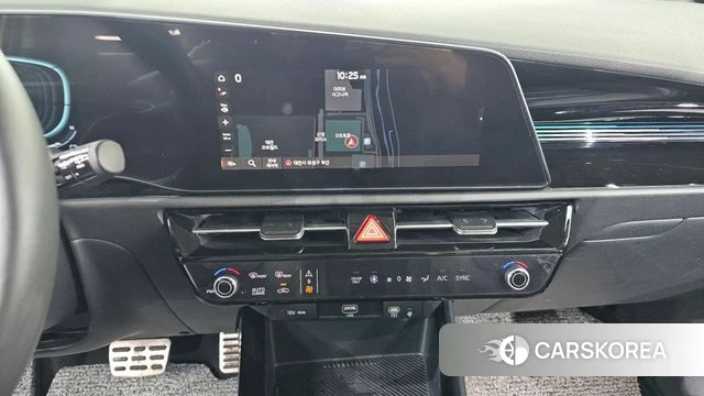 Kia Di Ol Nu Niro 2022 Белый из Кореи, фото 4