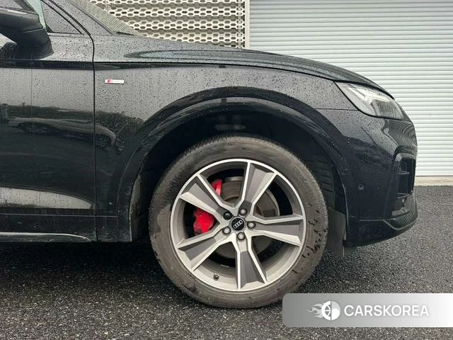 Audi Q5L Sportback 2023 Черный из Китая, фото 4
