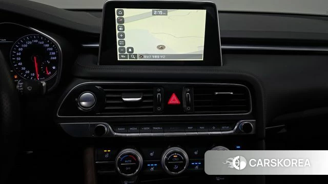 Genesis G70 2018 Коричневый из Кореи, фото 4