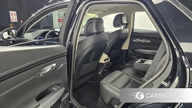 Genesis GV70 2021 Черный из Кореи, фото 4