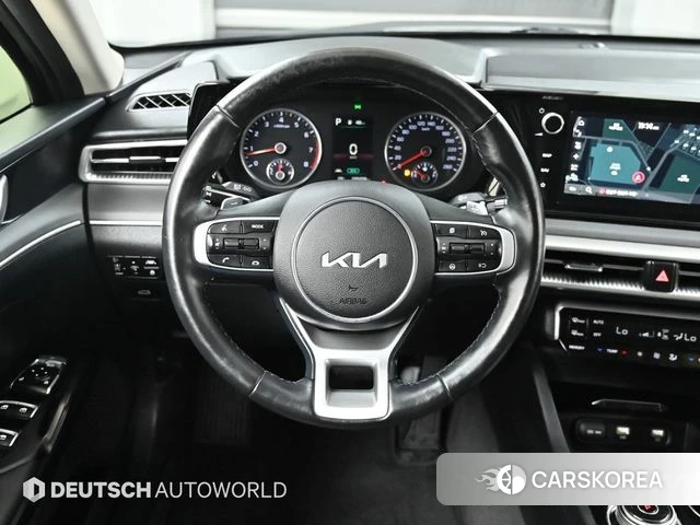 Kia K5 3rd generation 2022 Черный из Кореи, фото 4