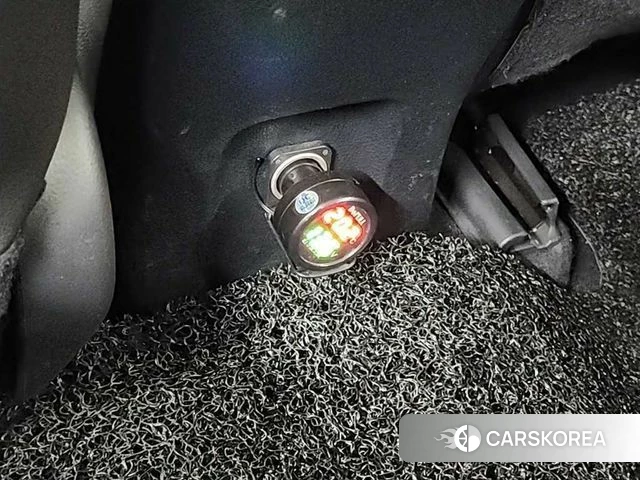 Toyota Prius 4th Generation 2018 Серебряный из Кореи, фото 4