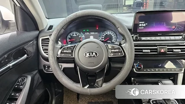 Kia Seltos 2020 Белый из Кореи, фото 4