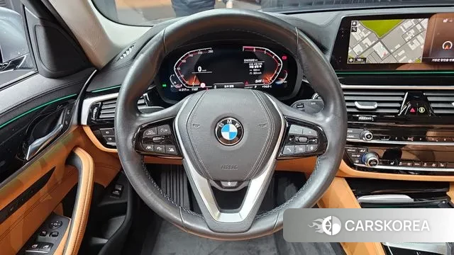 BMW 5 Series (G30) 2019 Серый из Кореи, фото 4