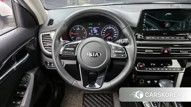 Kia Seltos 2021 Белый из Кореи, фото 4