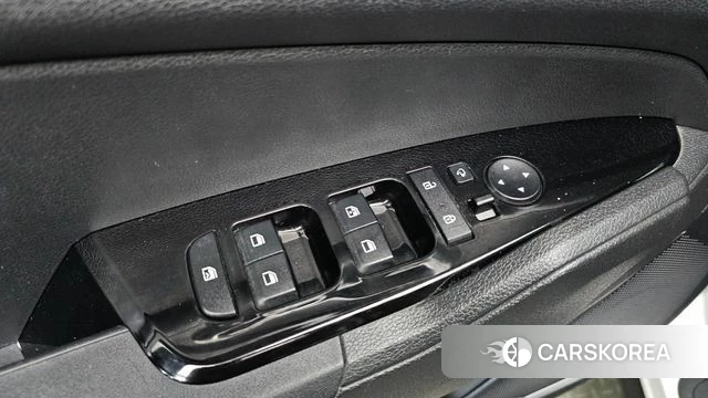 Kia Sportage 5th Generation 2022 Белый из Кореи, фото 4