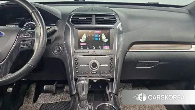 Ford Explorer 2018 Белый из Кореи, фото 4