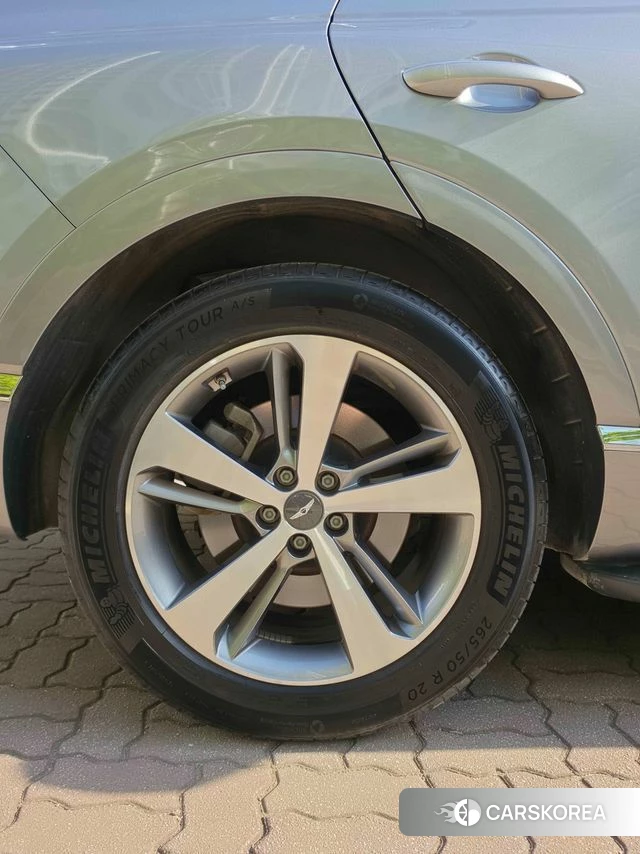 Genesis GV80 2021 Серебристо-серый из Кореи, фото 4