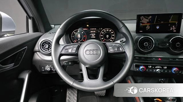 Audi Q2 2020 Серебристо-серый из Кореи, фото 4