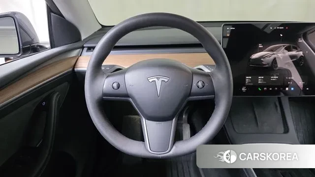 Tesla Model Y 2022 Серый из Кореи, фото 4