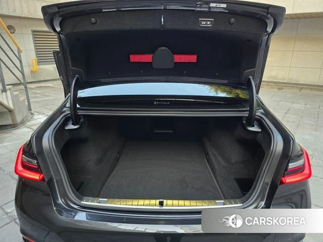 BMW 7 Series (G11) 2022 Серый из Кореи, фото 4