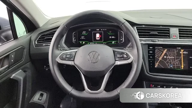 Volkswagen Tiguan second Generation 2022 Серый из Кореи, фото 4