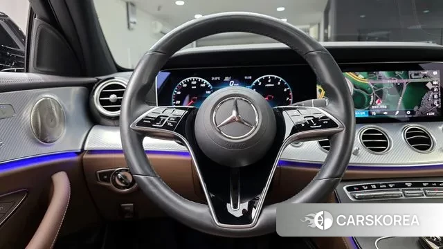 Mercedes-Benz E-Class W213 2021 Черный из Кореи, фото 4