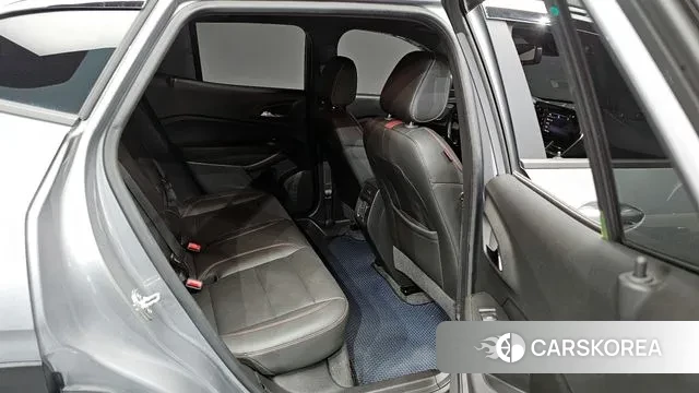 Chevrolet (GM Daewoo) Trax Crossover 2023 Серый из Кореи, фото 4