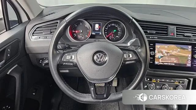 Volkswagen Tiguan second Generation 2020 Белый из Кореи, фото 4