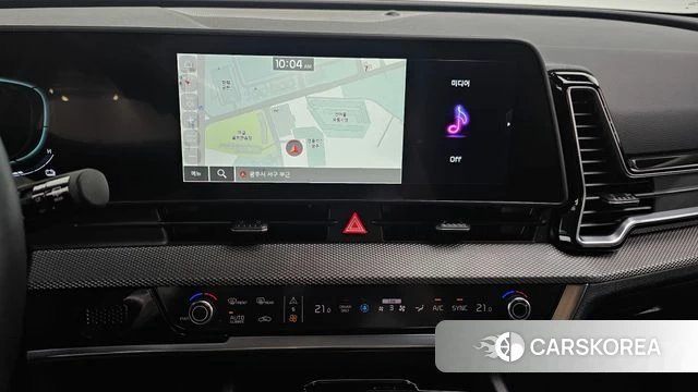Kia Sportage 5th Generation Hybrid 2023 Серебристо-серый из Кореи, фото 4