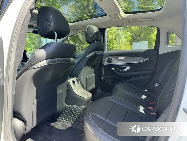 Mercedes-Benz E-class 2023 Белый из Китая, фото 4