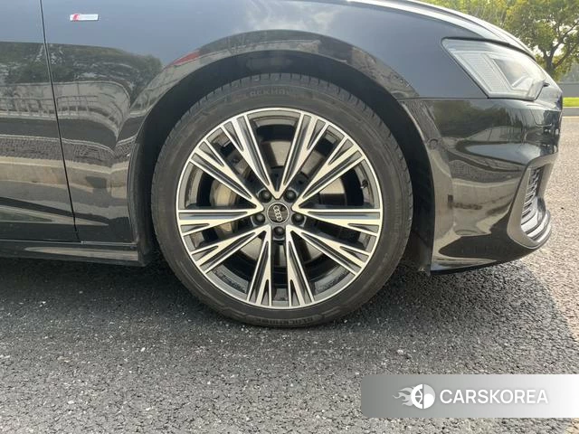 Audi A6L 2022 Черный из Китая, фото 4