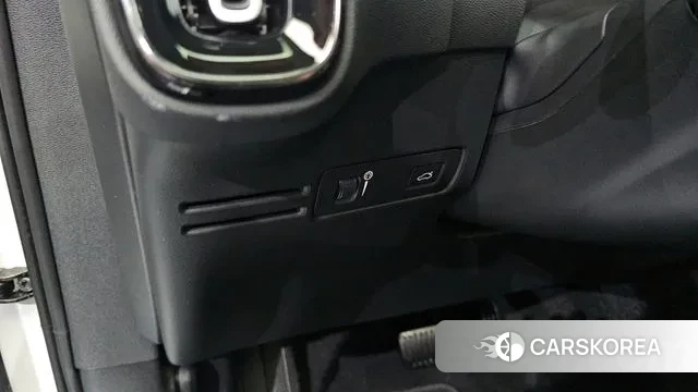 Volvo XC40 2020 Белый из Кореи, фото 4