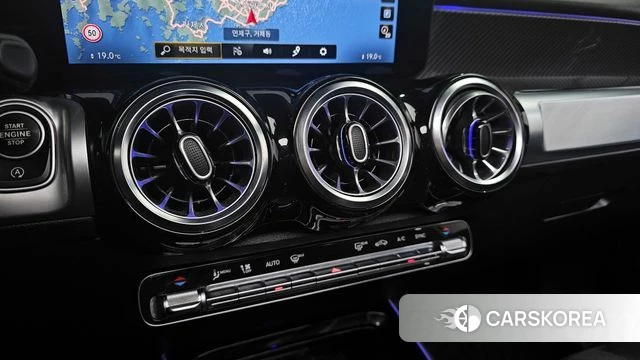 Mercedes-Benz GLB-Class X247 2022 Белый из Кореи, фото 4