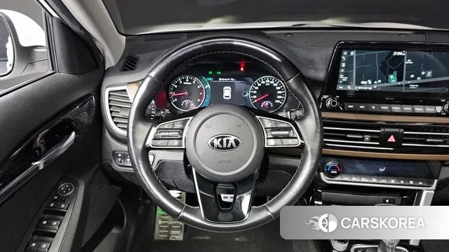 Kia Seltos 2019 Белый из Кореи, фото 4