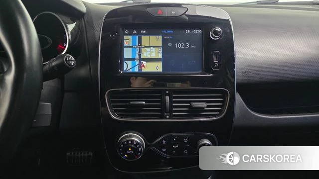 Renault Korea (Samsung) Clio 2018 Белый из Кореи, фото 4