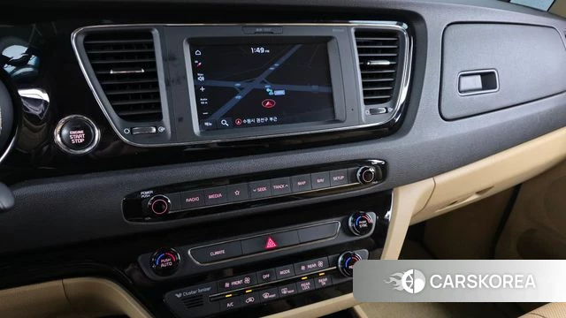 Kia The New Carnival 2019 Белый из Кореи, фото 4