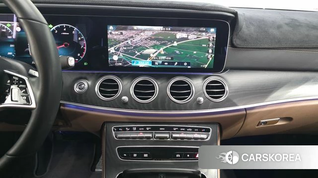 Mercedes-Benz E-Class W213 2022 Белый из Кореи, фото 4