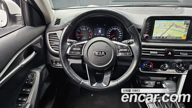 Kia Seltos 2021 Белый из Кореи, фото 4