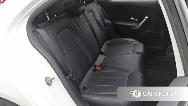 Mercedes-Benz A-Class W177 2021 Белый из Кореи, фото 4