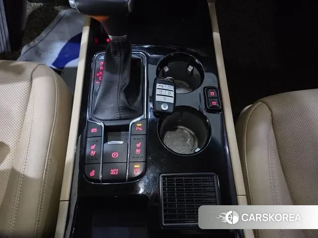 Kia The New Carnival 2019 Белый из Кореи, фото 4