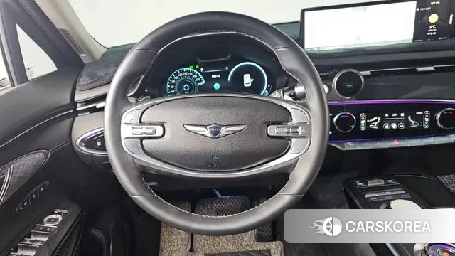 Genesis GV70 2023 Белый из Кореи, фото 4