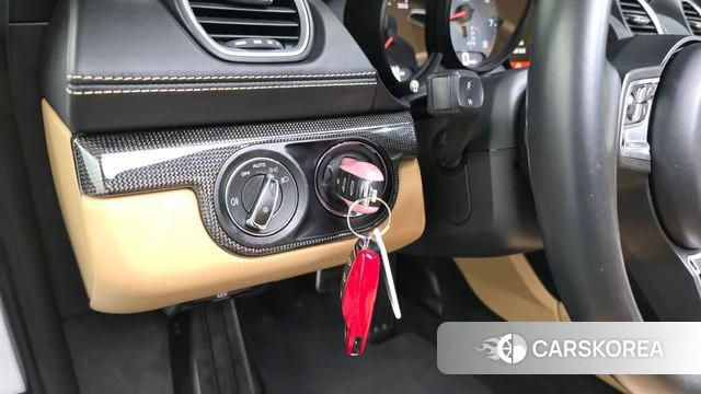 Porsche 718 Boxster 2018 Белый из Кореи, фото 4