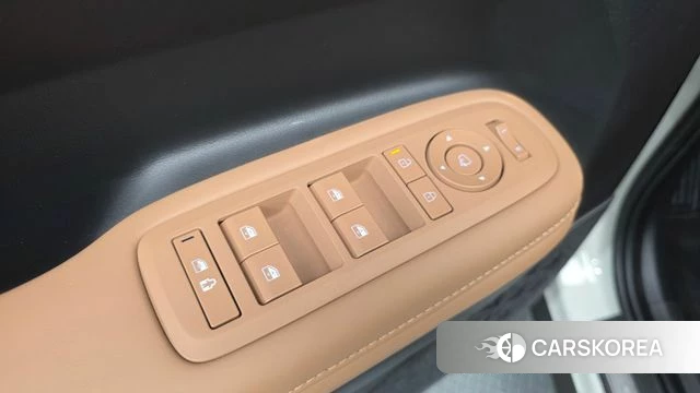 Hyundai Santa Fe (MX5) 2025 Жемчужный цвет из Кореи, фото 4
