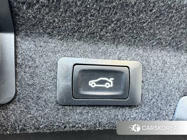 Audi A6L 2022 Черный из Китая, фото 4