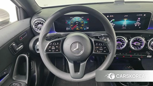 Mercedes-Benz A-Class W177 2020 Белый из Кореи, фото 4