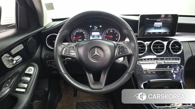 Mercedes-Benz C-Class W205 2018 Белый из Кореи, фото 4