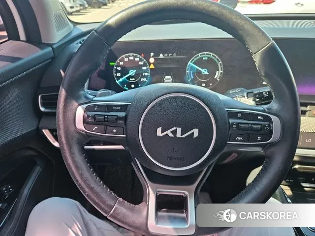 Kia Sportage 5th Generation Hybrid 2021 Белый из Кореи, фото 4