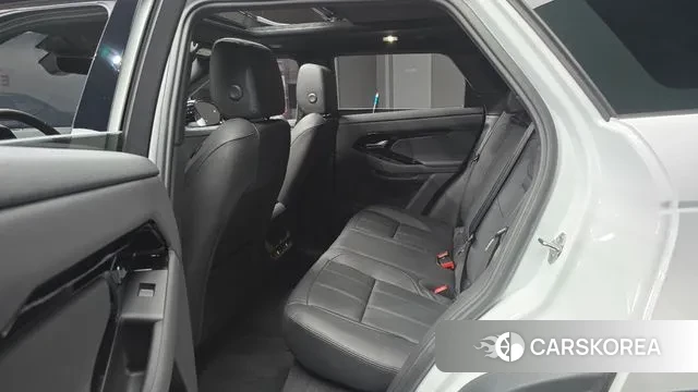 Land Rover Range Rover Evoque 2nd Generation 2025 Белый из Кореи, фото 4