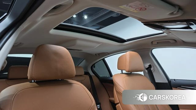 BMW 5 Series (G30) 2021 Белый из Кореи, фото 4