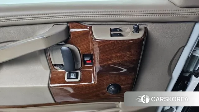 Chevrolet Express Van 2018 Белый из Кореи, фото 4