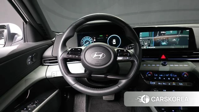 Hyundai The New Avante (CN7) 2024 Белый из Кореи, фото 4