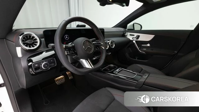 Mercedes-Benz CLA-Class C118 2025 Белый из Кореи, фото 4
