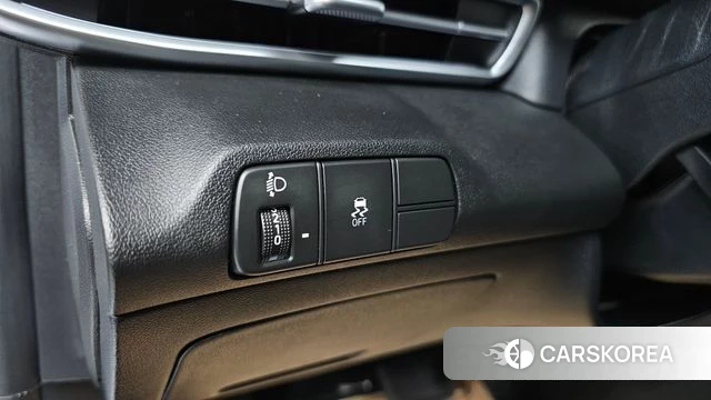 Hyundai The New Avante (CN7) 2023 Белый из Кореи, фото 4
